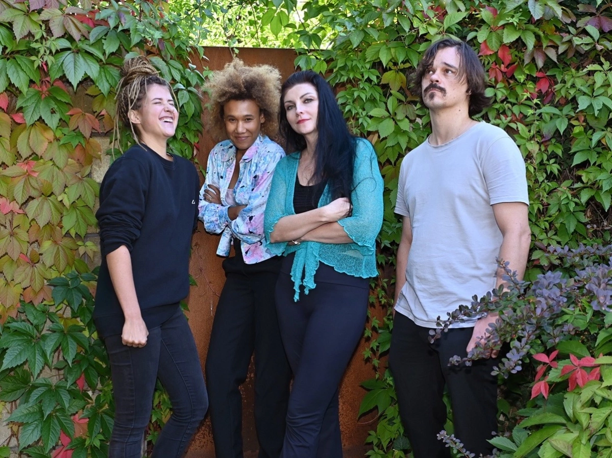 Kamila Csenge - album release