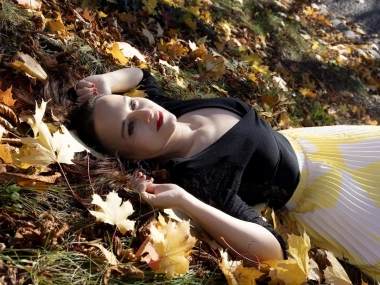 Alice Bauer Q - The Way I Am